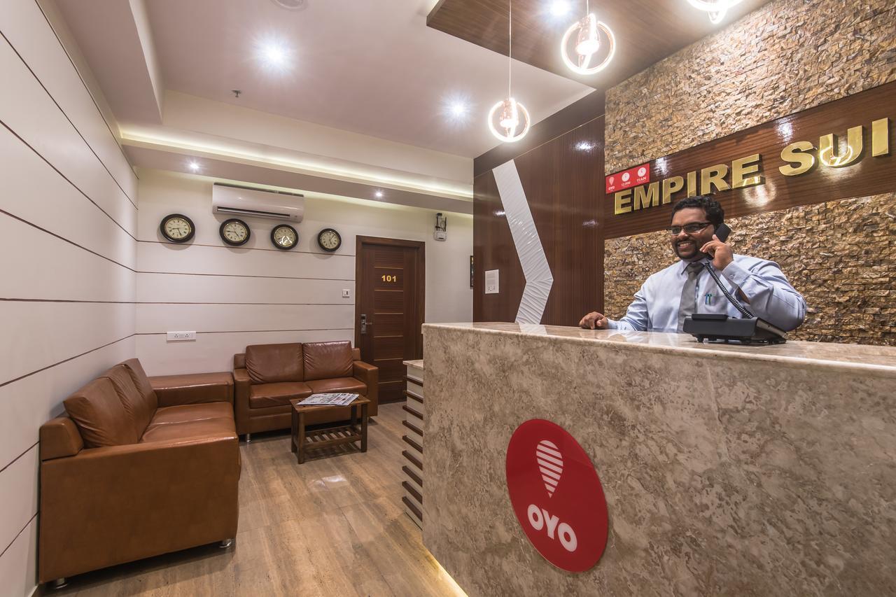 Oyo 9328 Empire Suite Navi Mumbai Dış mekan fotoğraf
