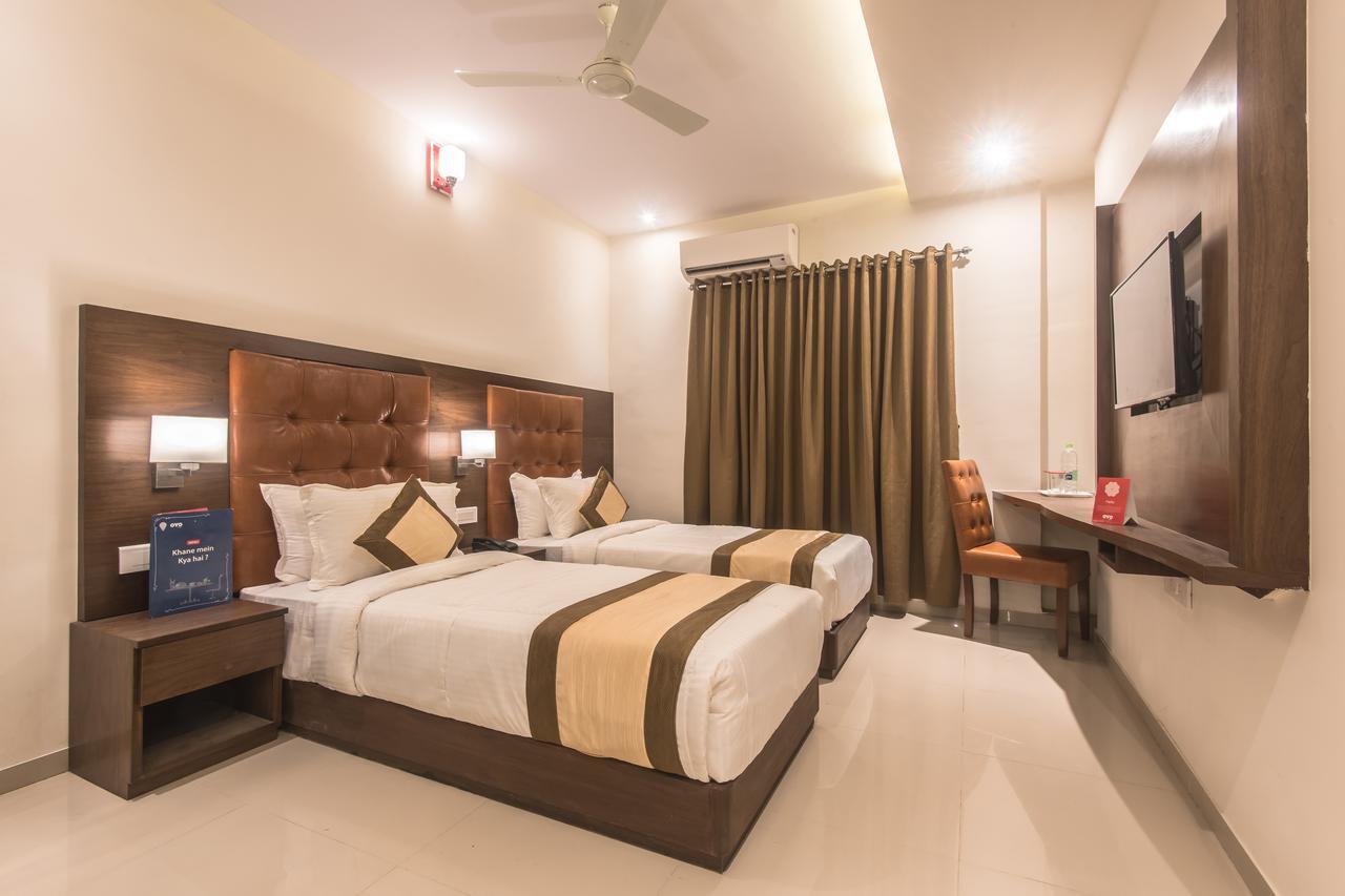 Oyo 9328 Empire Suite Navi Mumbai Dış mekan fotoğraf