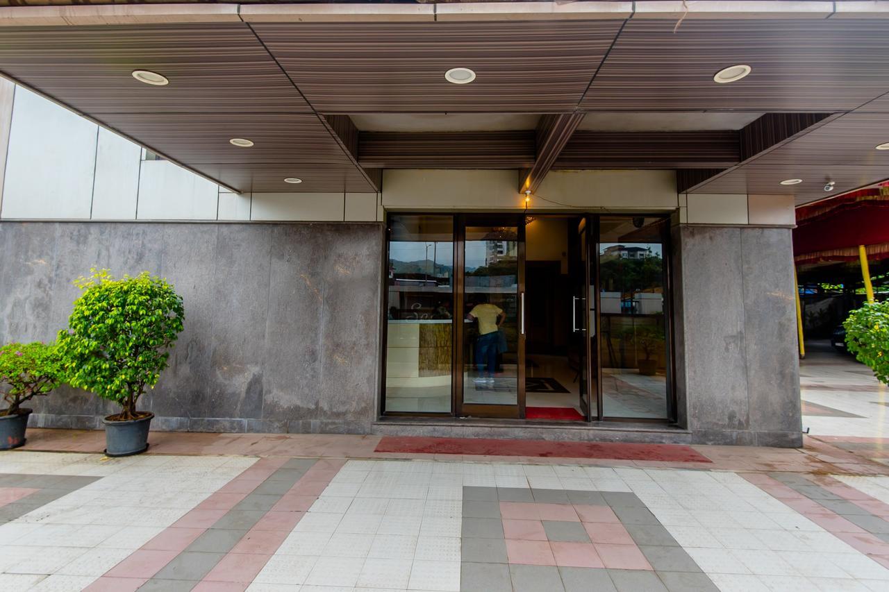 Oyo 9328 Empire Suite Navi Mumbai Dış mekan fotoğraf