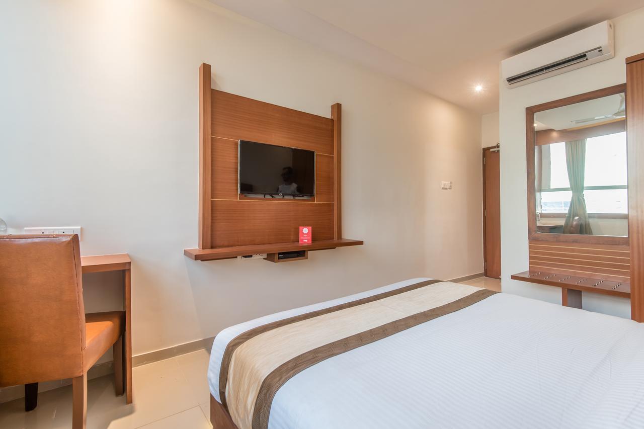 Oyo 9328 Empire Suite Navi Mumbai Dış mekan fotoğraf