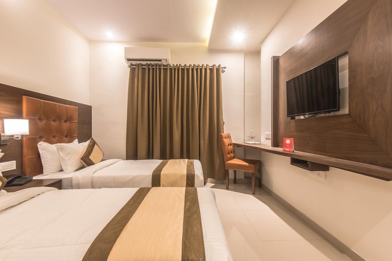 Oyo 9328 Empire Suite Navi Mumbai Dış mekan fotoğraf